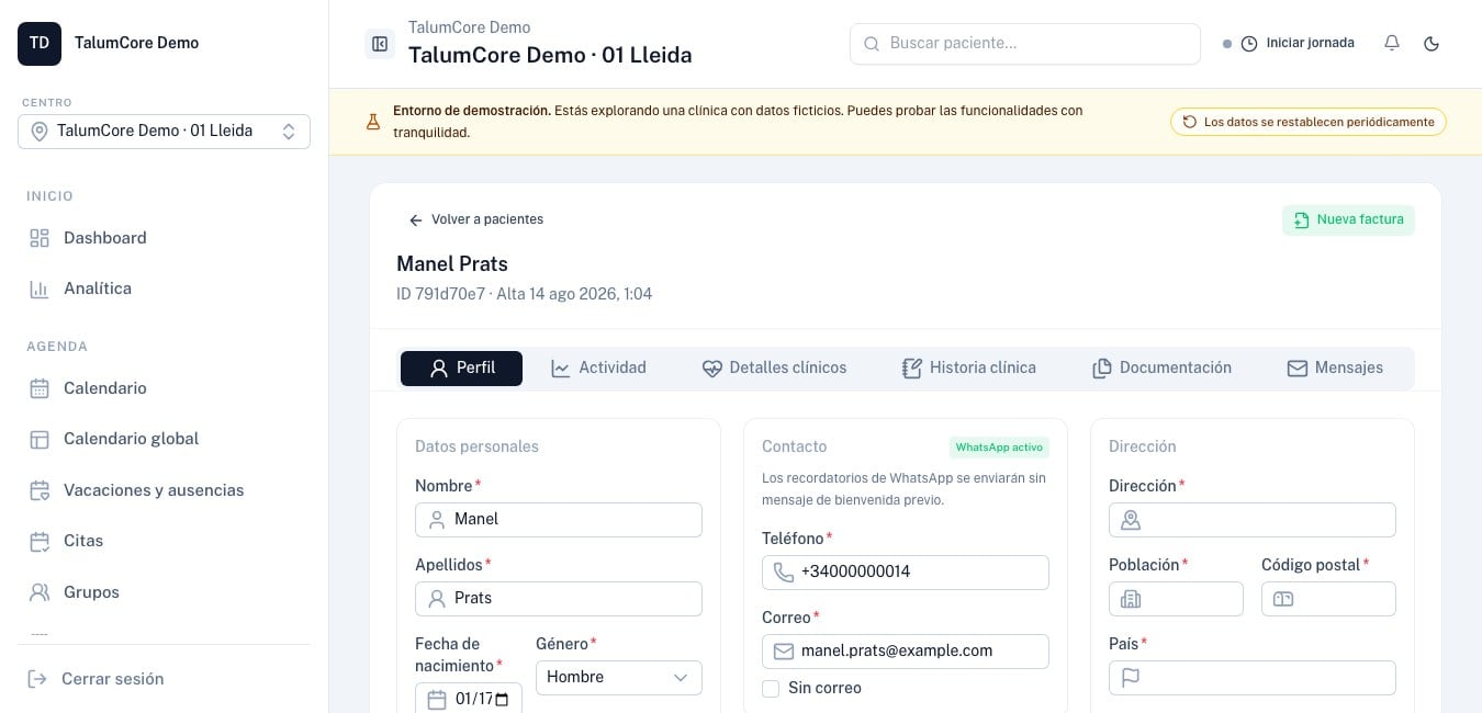 Pantalla real del perfil de un paciente ficticio dentro de TalumCore